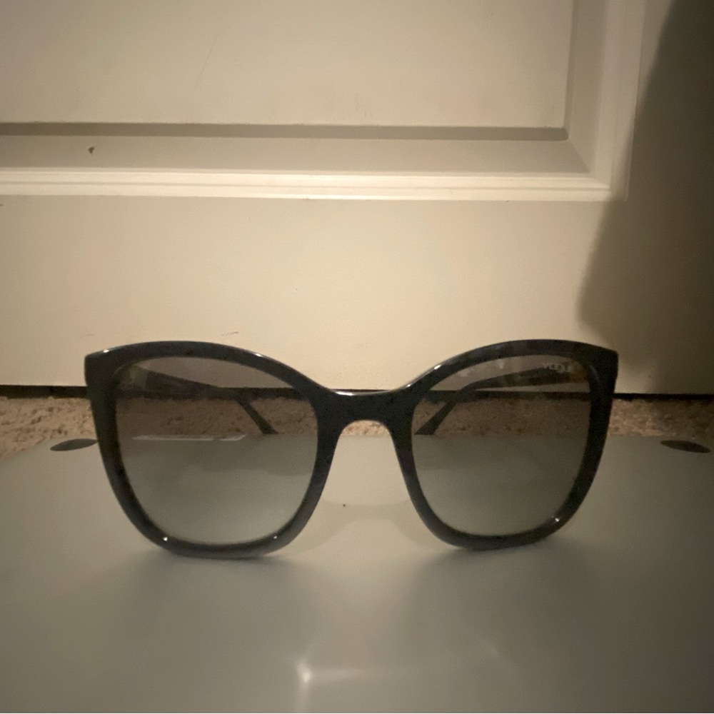 Vogue eyewear sunglasses